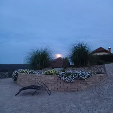 Zur Schoenen Aussicht * Buchen (Odenwald, Baden-Wurttemberg)